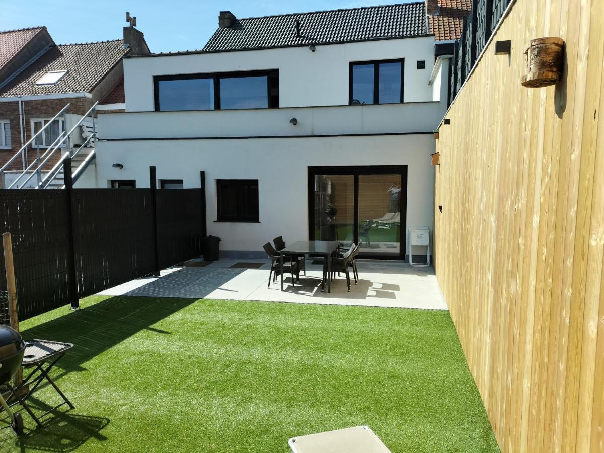 Appartement Dicht Bij Zee Ostende Exterior foto